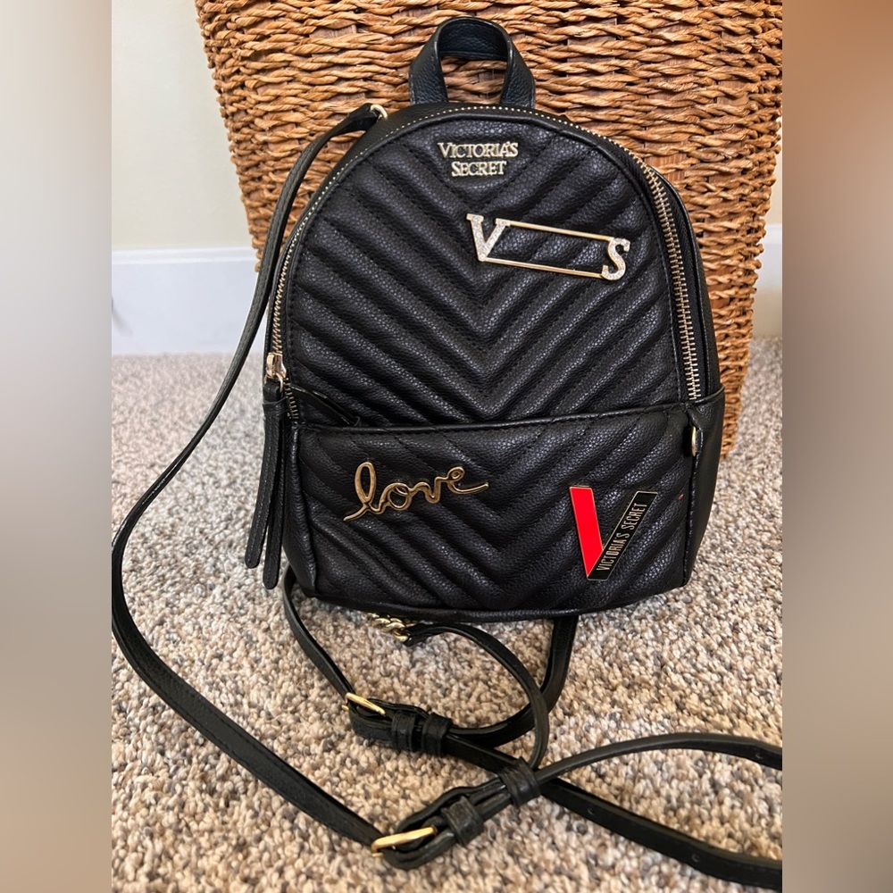 Victoria's Secret V-quilt  Mini City Backpack Black With Gold Details - Love VS